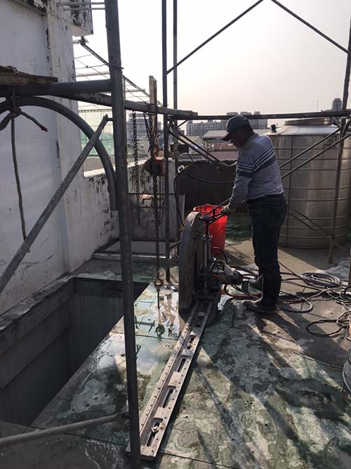 彰化RC/AC 切割,水泥切割,開門,地板,窗,伸縮縫切割.